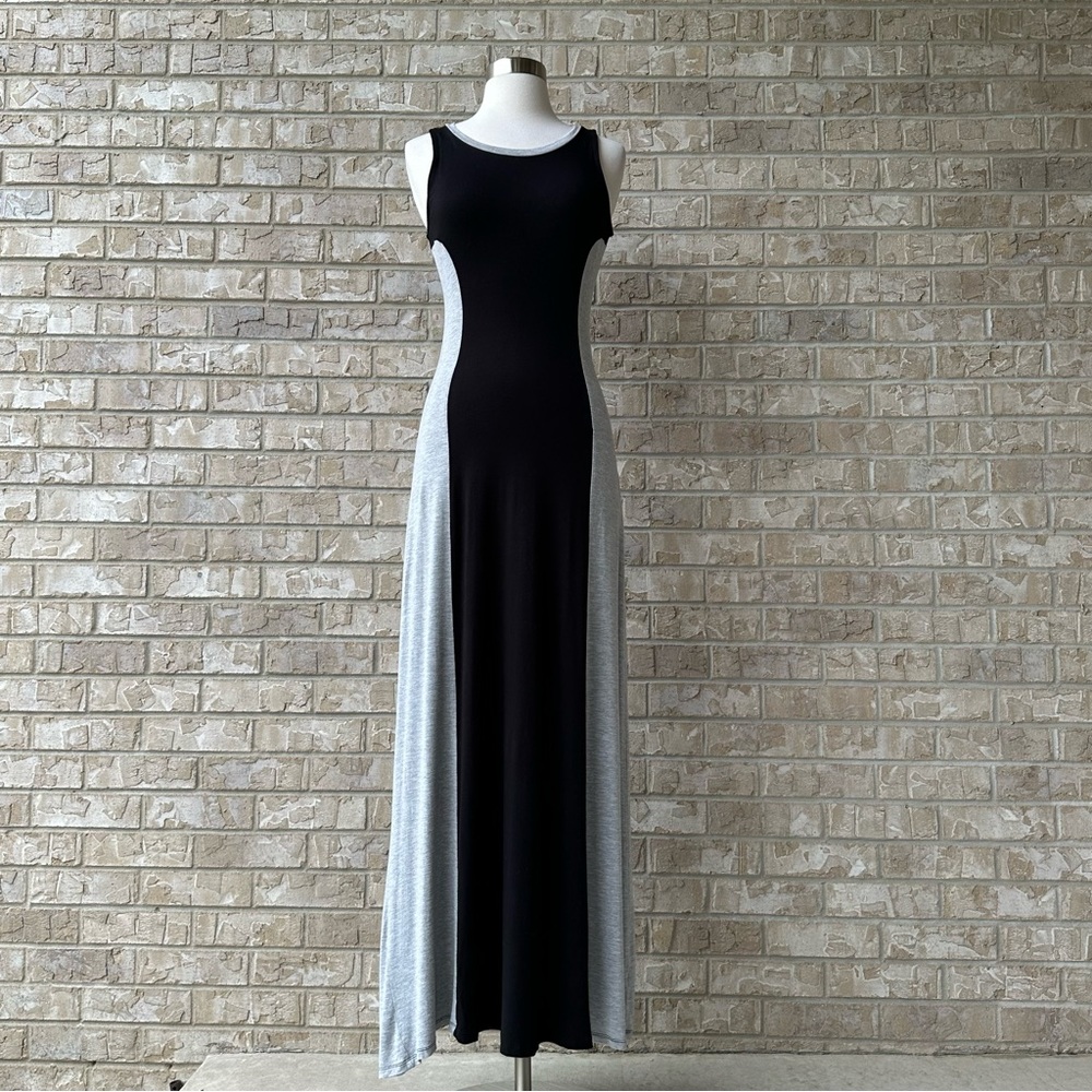 Monteau Los Angeles Maxi Dress Size S🌸